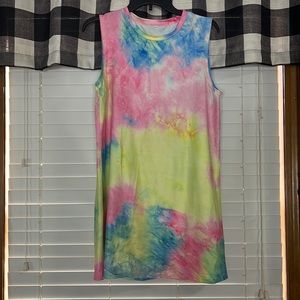 Woman’s medium dress